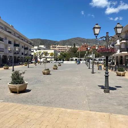 Apartment Centro - Beautiful , Newly Renovated 2 Bedroom Torremolinos